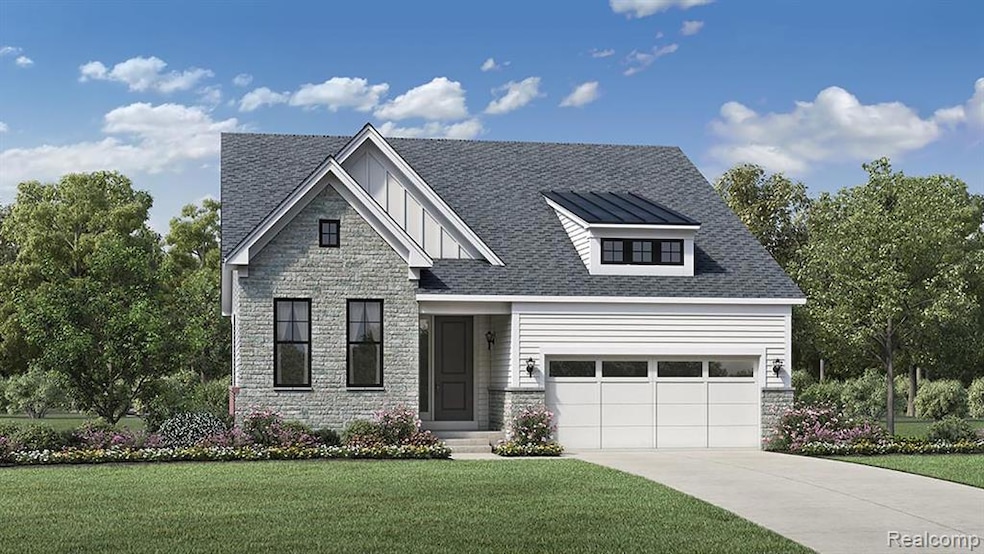 Luxury, low-maintenance living year round