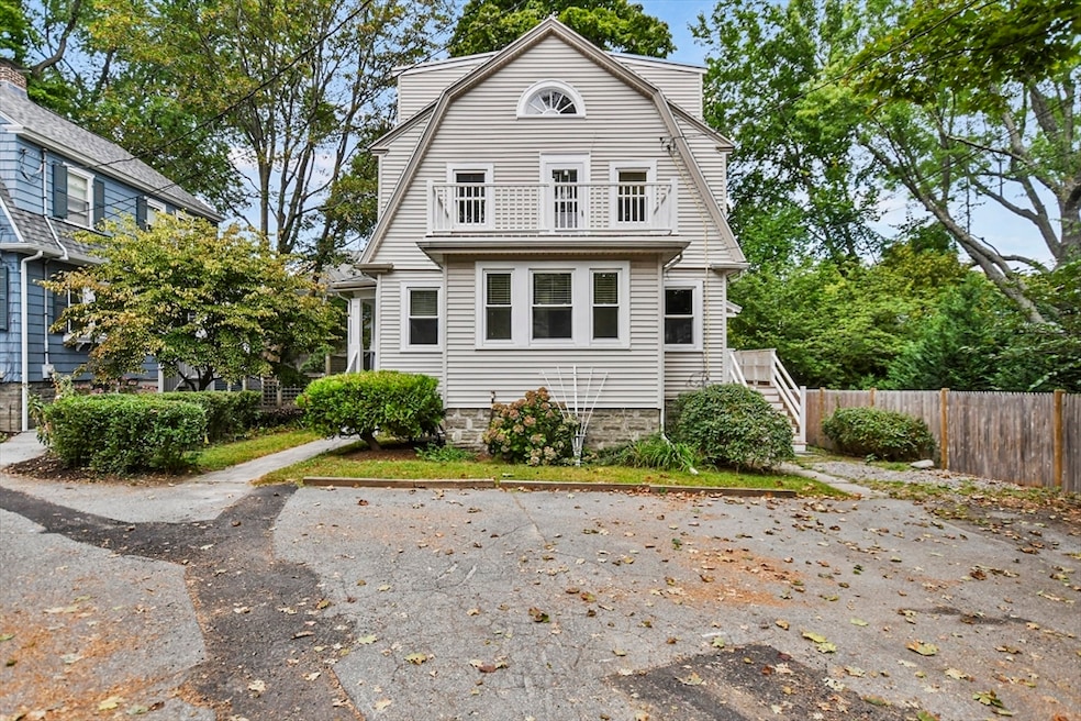 11 Jason Ct, Arlington, MA 02476 - photo 1