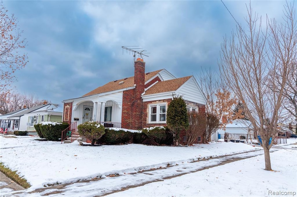 20602 Powers Ave, Dearborn Heights, MI 48125 - photo 1