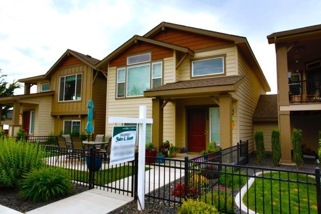 1909 W Bridge Ave, Spokane, WA 99201 - photo 1