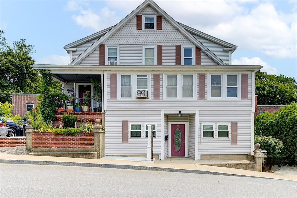 39 Ruggles St unit 1, Franklin, MA 02038 - photo 1