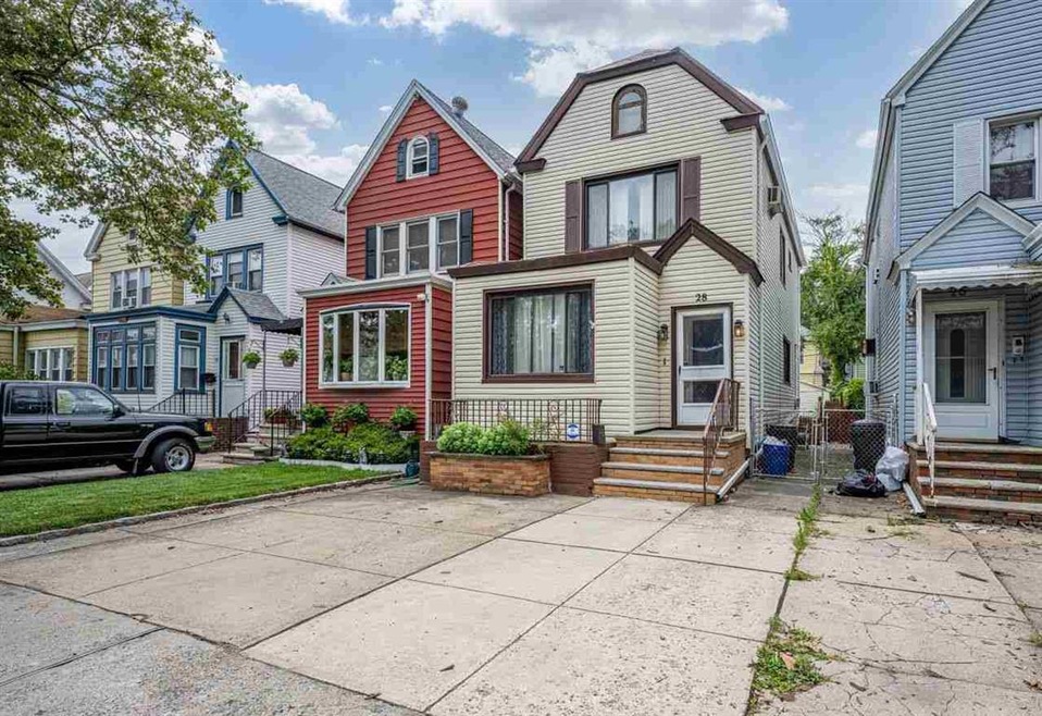 28 Stegman Place, Jersey City, NJ 07305 - photo 1