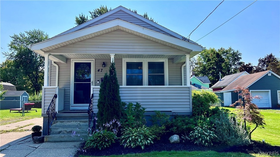 47 15th Ave, North Tonawanda, NY 14120 - photo 1