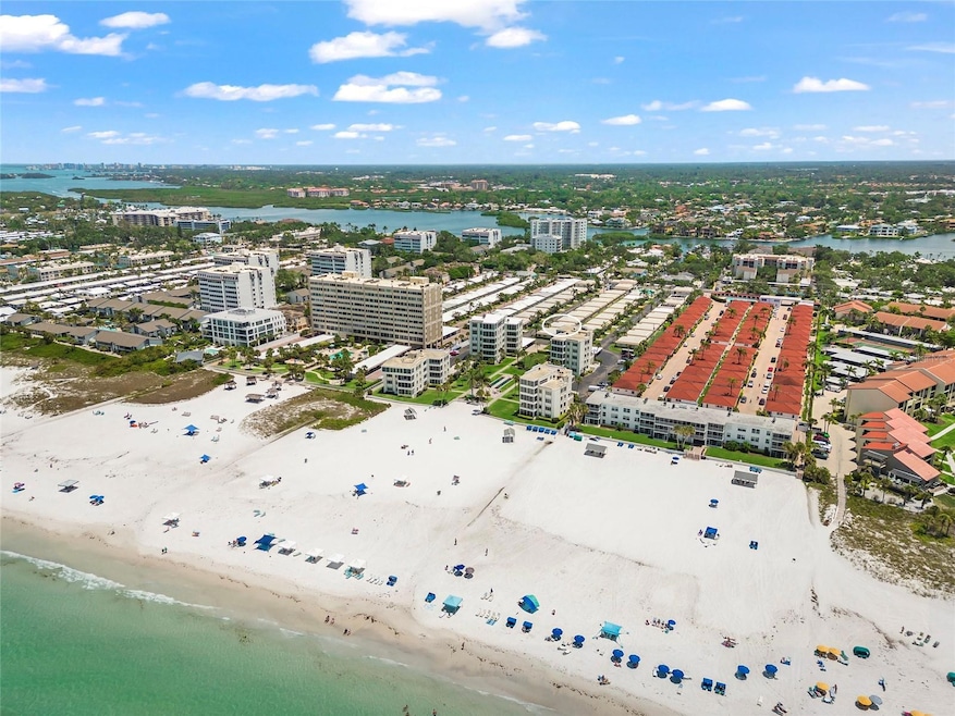 Island House unit 12, Sarasota, FL 34242 - photo 1