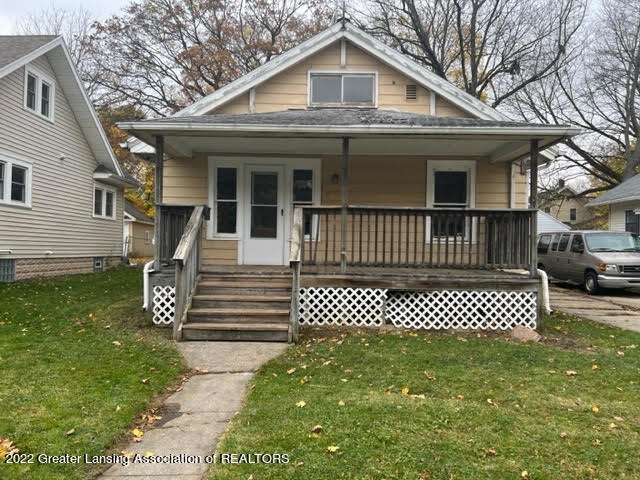 1834 Delevan Ave, Lansing, MI 48910 - photo 1