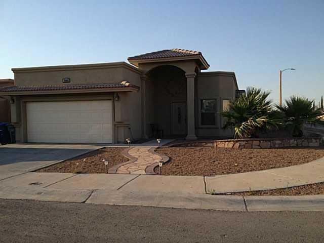 7983 Khouri Cir, El Paso, TX 79915 - photo 1