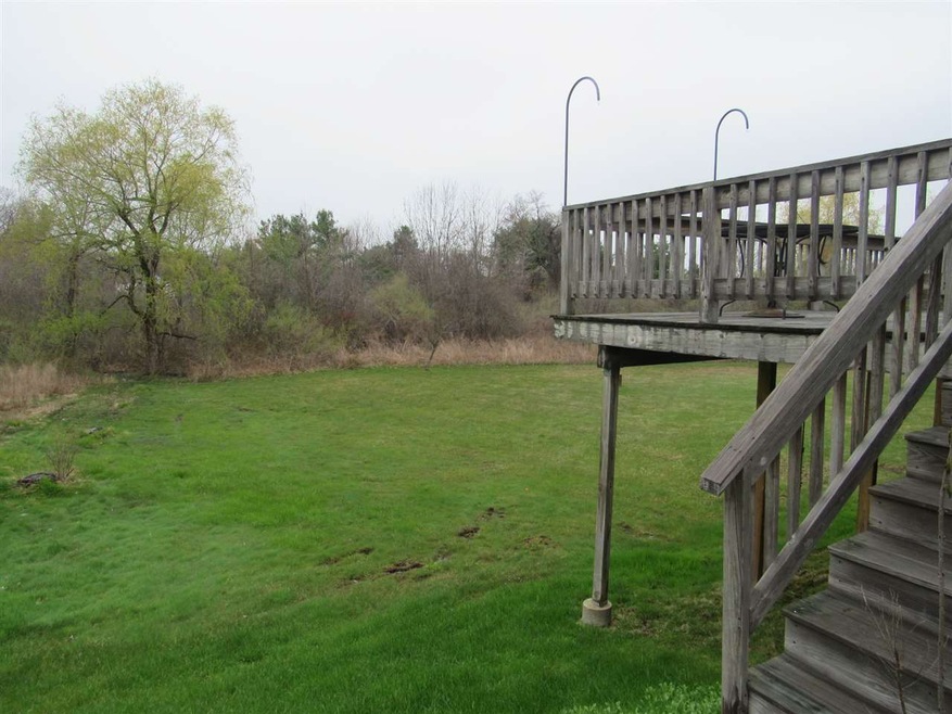 112 Hampstead Rd unit 2, Derry, NH 03038 - photo 1