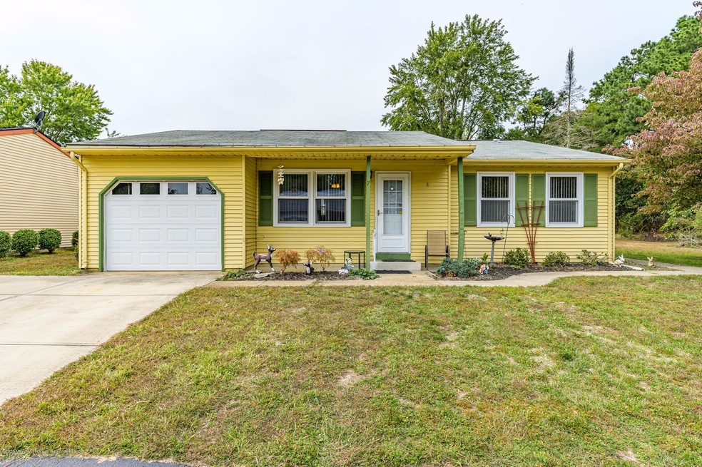 7 Westport Dr unit 71, Whiting, NJ 08759 - photo 1