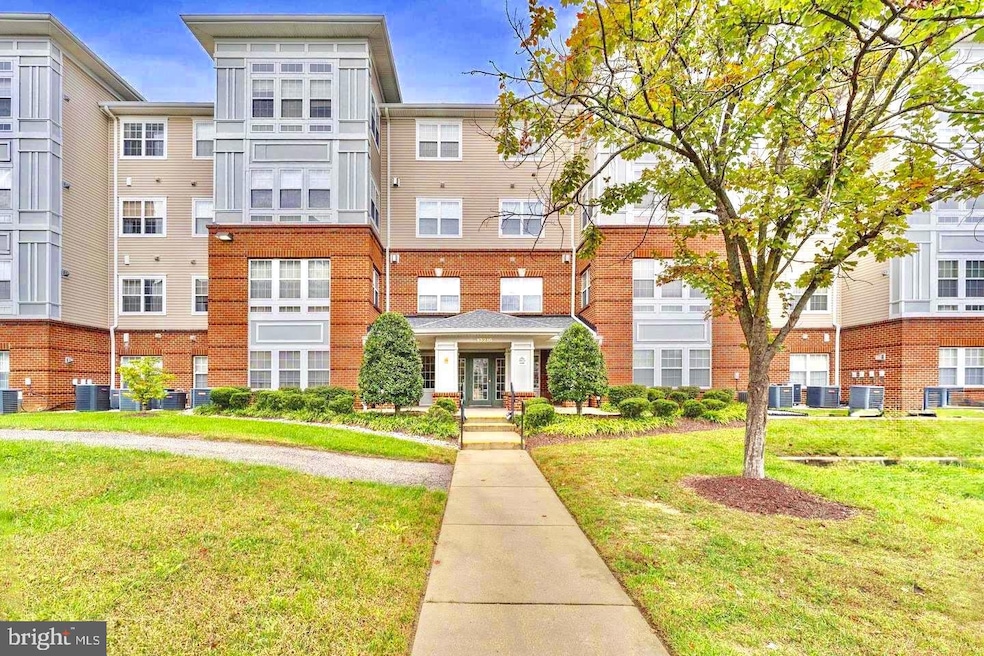 Under Contract $325,000