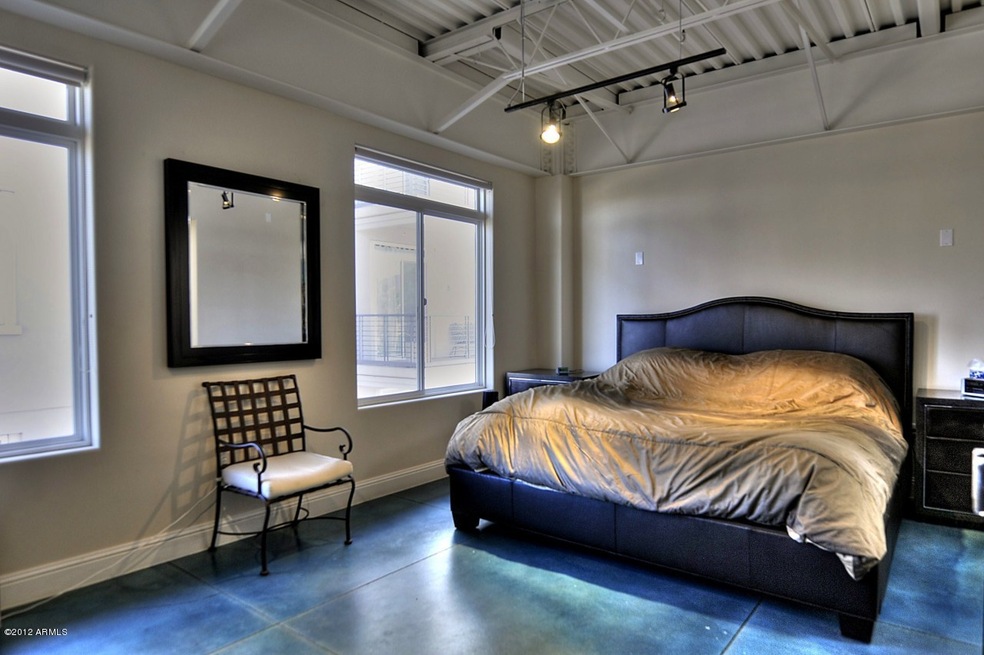 1ST MASTER BEDROOM