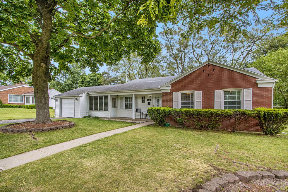 32ClintonDr_5
