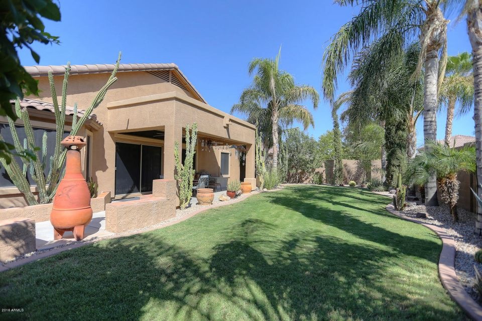 10633 E Posada Ave, Mesa, AZ 85212 - photo 1