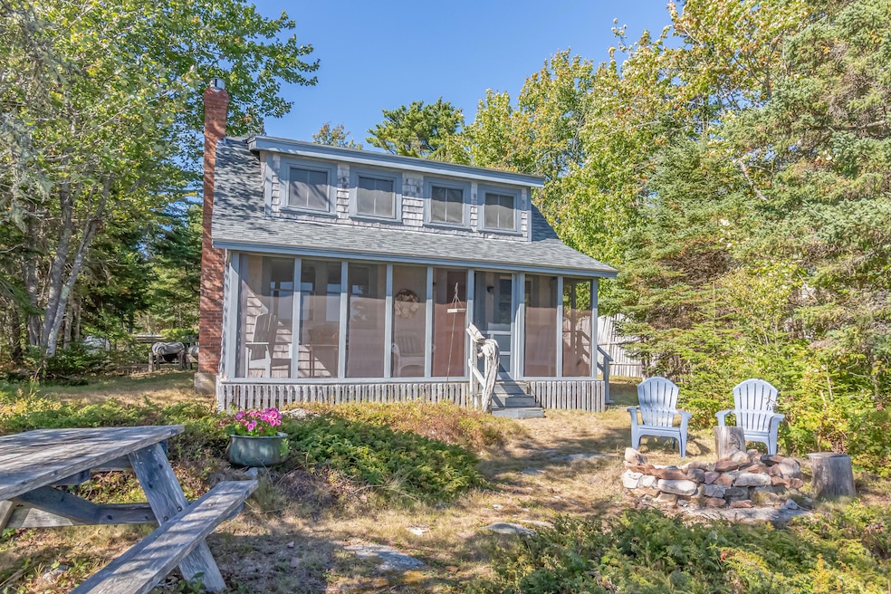 For Sale $1,250,000 • Co-Listing Agent