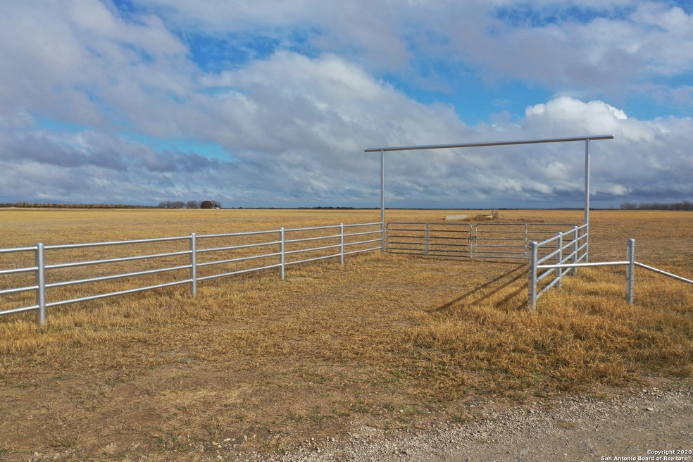 TBD County Road 441, Hondo, TX 78861 - photo 1