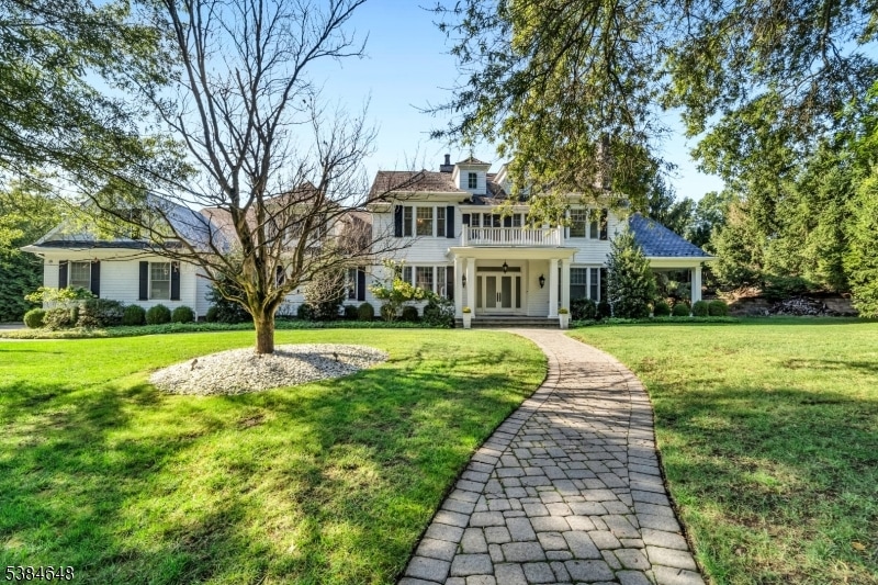 11 Oconners Ln, Old Tappan, NJ 07675 - photo 1