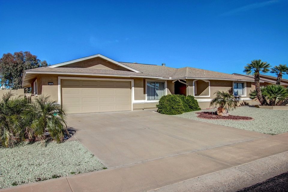 9730 W Mockingbird Dr, Sun City, AZ 85373 - photo 1