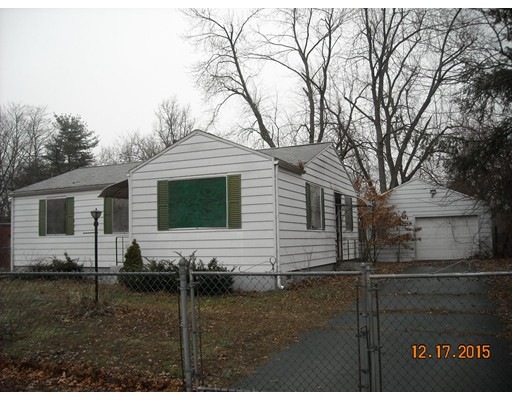 38 Leland Dr, Springfield, MA 01109 - photo 1