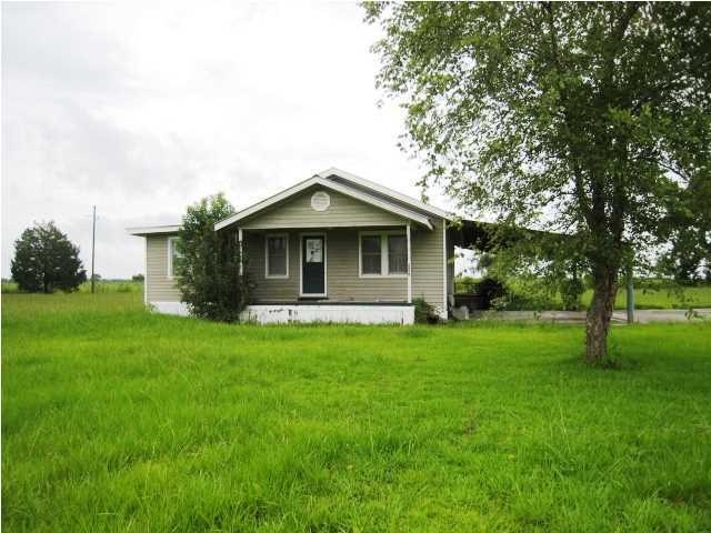 6808 Brock Dr, New Iberia, LA 70560 - photo 1