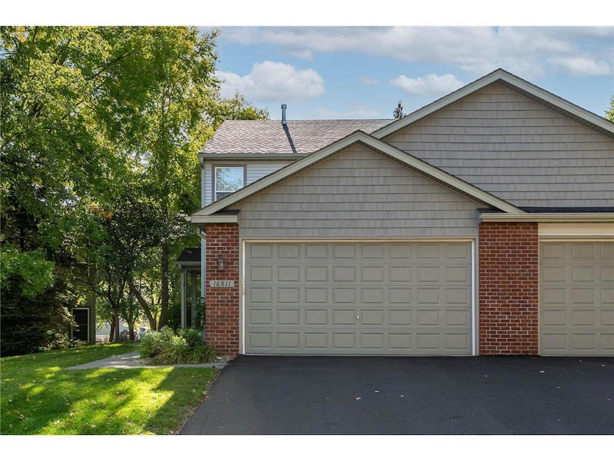 16811-79th-Pl-N-1