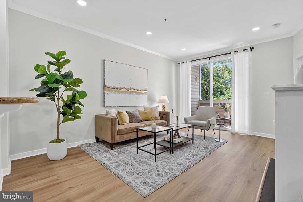 Lillian Court unit 101, McLean, VA 22102 - photo 1