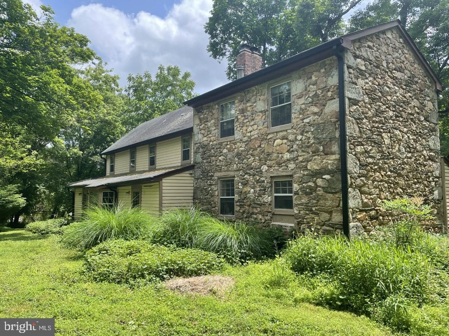 3233 Sharp Rd, Glenwood, MD 21738 - photo 1