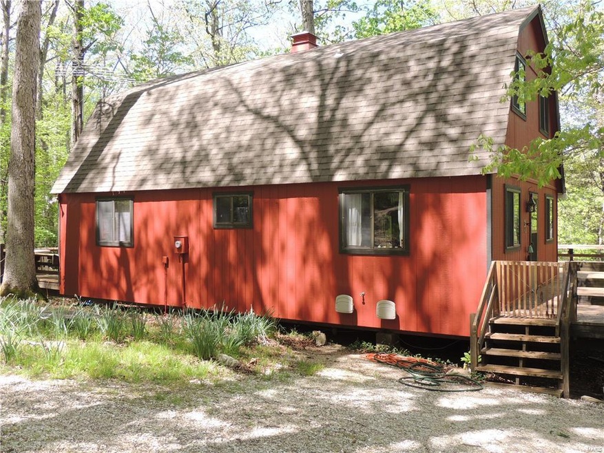 welcome to 63 Lucern, private setting for tis Dutc