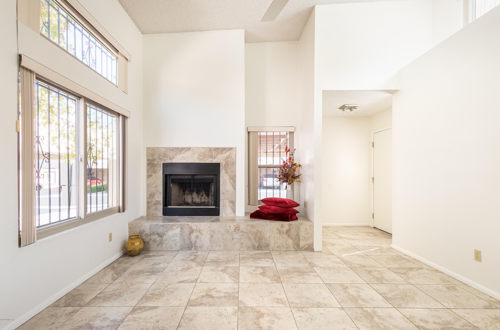 3969 N Roger Ln, Tucson, AZ 85719 - photo 1