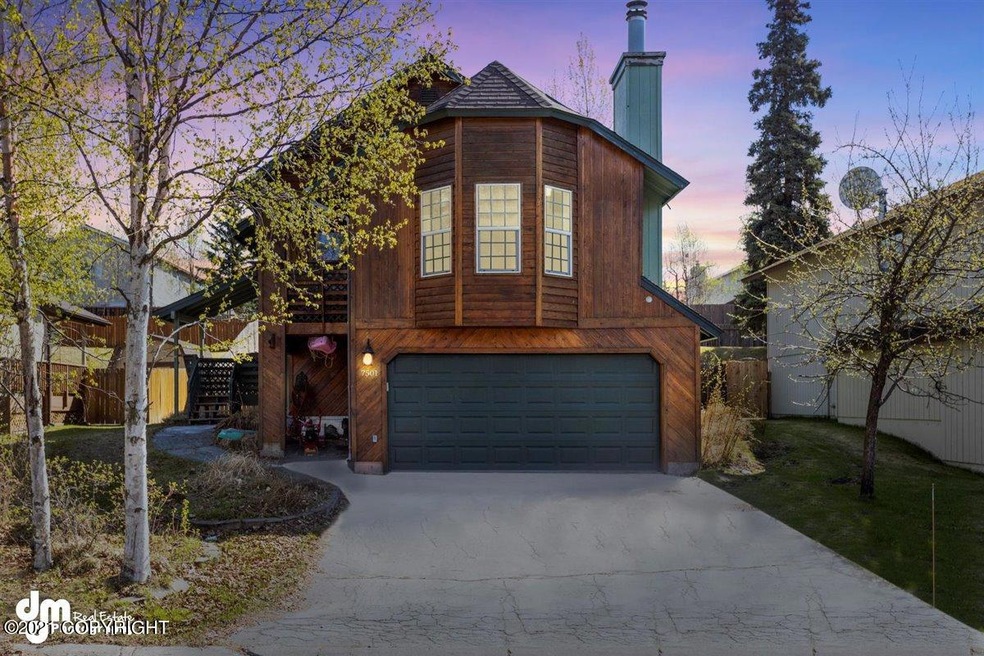 01-Exterior Front_SOPH4928_DTE