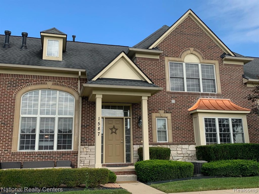 1587 W Lakeview Ln unit 162, Canton, MI 48187 - photo 1