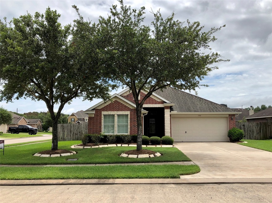 Beautiful, well kept home situated on a lovely corner lot in Oakbrook Estates.