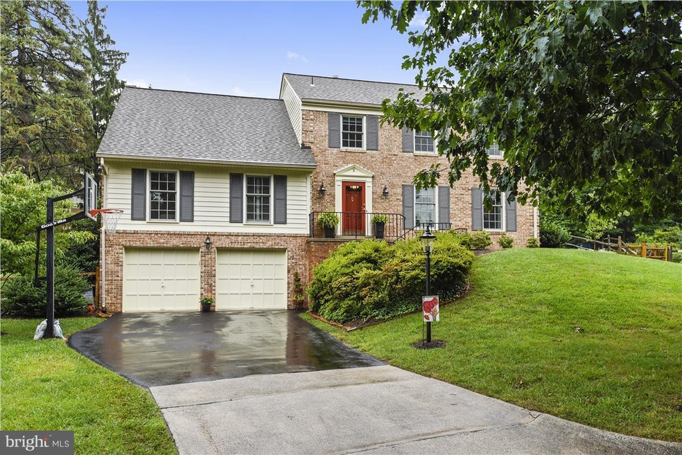 5 Cold Spring Ct, Potomac, MD 20854 - photo 1