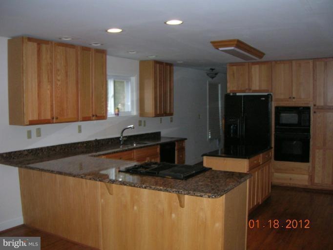 12 Saint Thomas Ln, Owings Mills, MD 21117 - photo 1