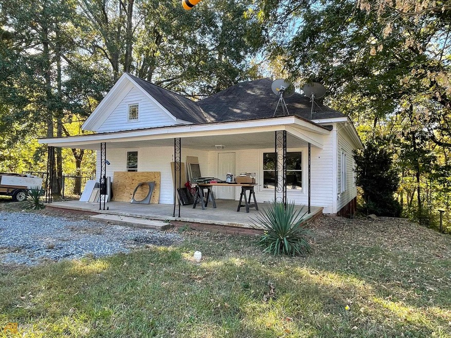 354 Wayside St S, Cornelia, GA 30531 - photo 1