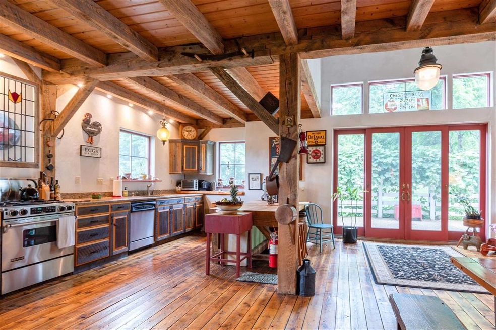 9 Beacon Hill Rd, Hooksett, NH 03106 - photo 1