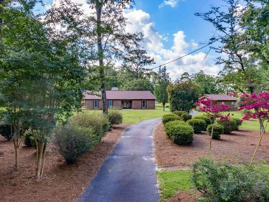 294 Emerald Acres Dr, Crawfordville, FL 32327 - photo 1