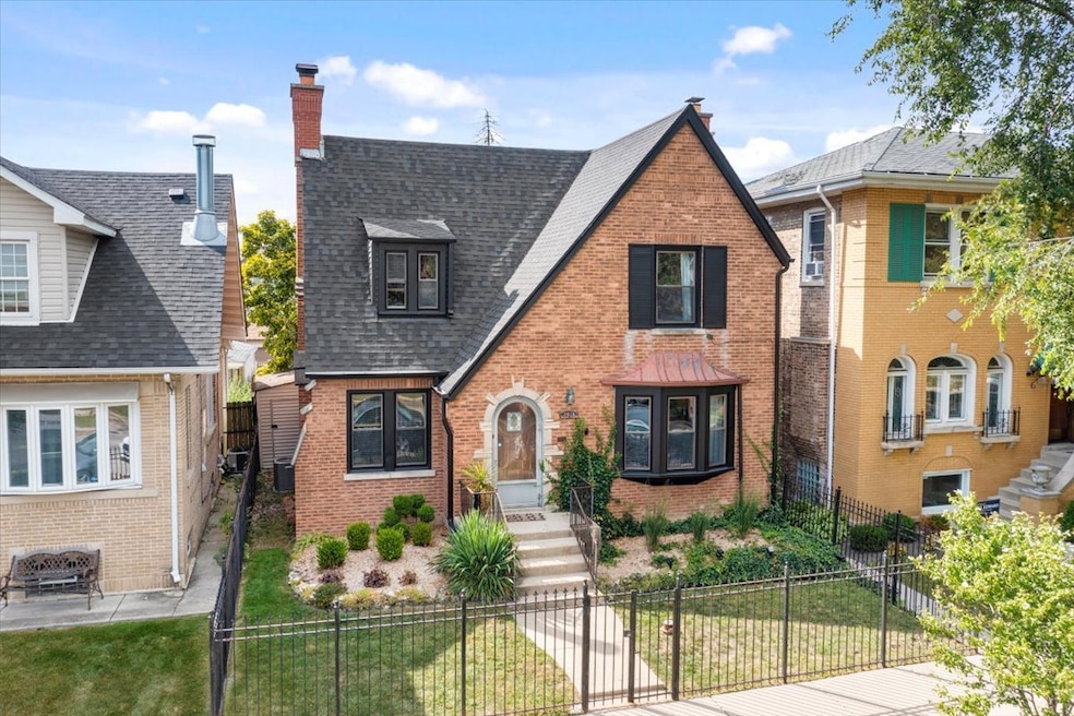 Sold $445,000 • Co-Listing Agent