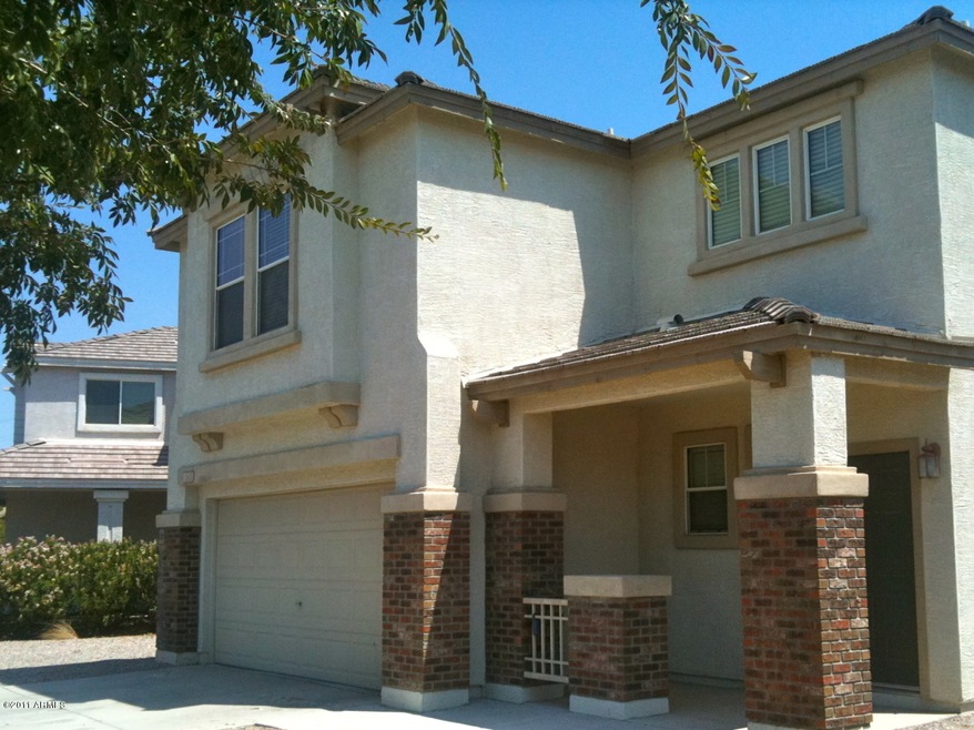 Front - 1513 S 121st Dr