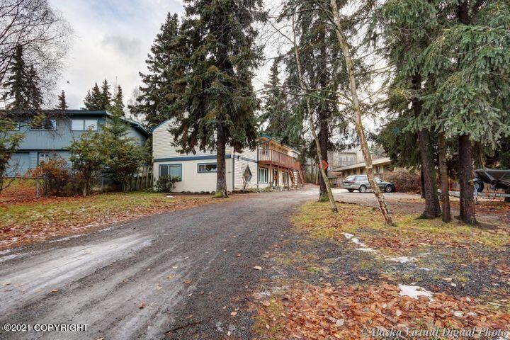 936 W 20th Ave unit 4, Anchorage, AK 99503 - photo 1