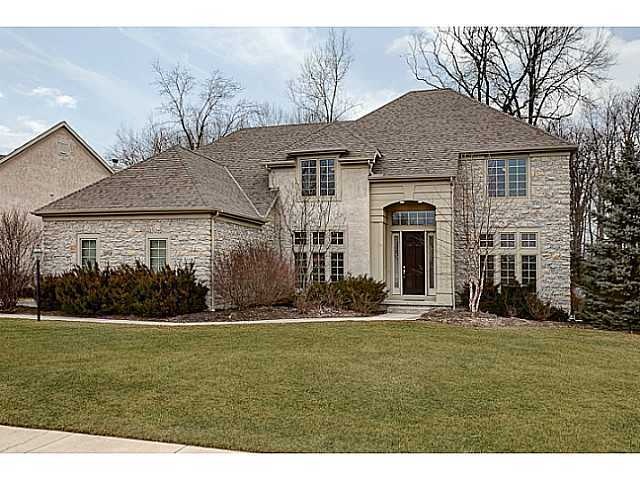 2537 Aikin Cir S, Lewis Center, OH 43035 - photo 1