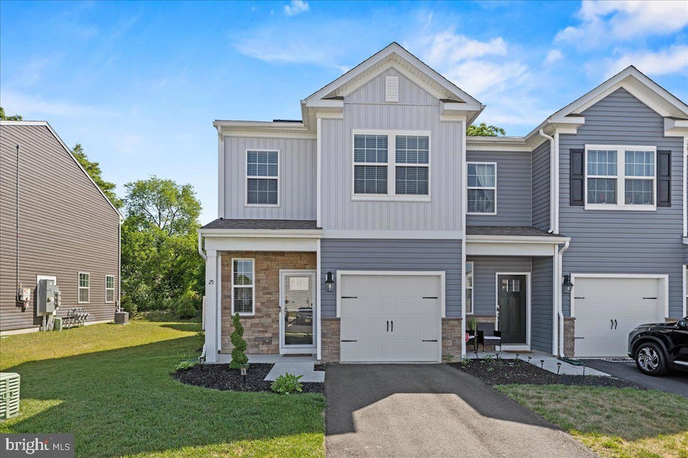 25 Katherine Dr, Burlington Township, NJ 08016 - photo 1