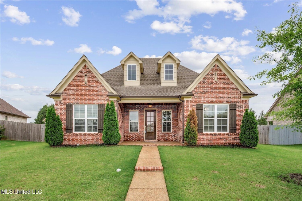 01-01-2225543mi-4943 Margarette Cir W