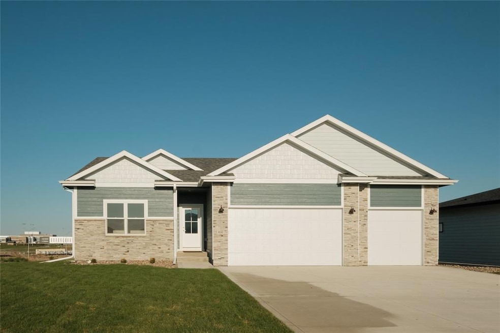 For Sale $539,900 • Co-Listing Agent