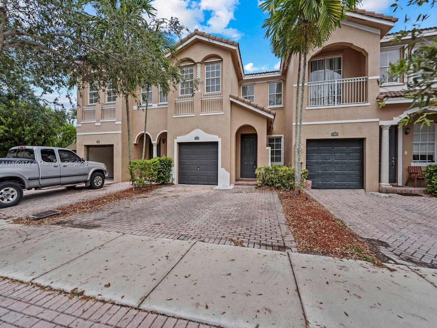 1383 SE 26th Ave, Homestead, FL 33035 - photo 1