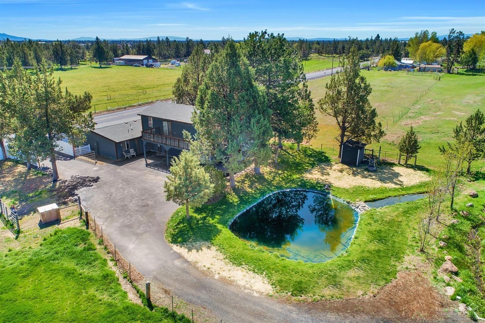 4813 SW Helmholtz Way, Redmond, OR 97756 - photo 1