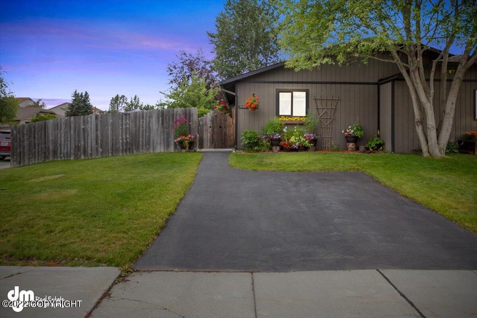 Thimble Berry Dr.
