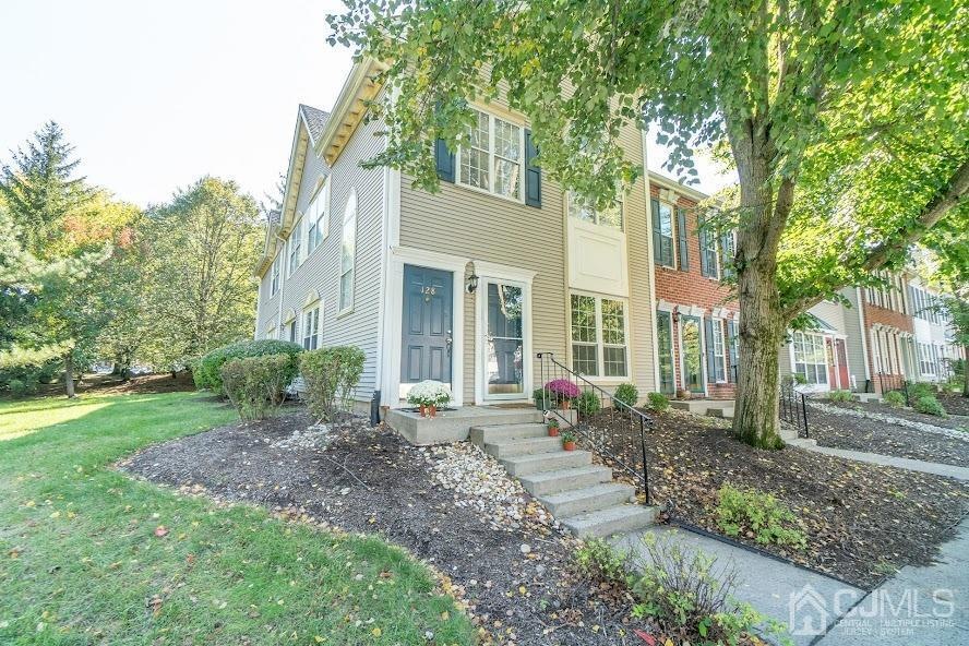 126 Edward Dr unit 701, Franklin Park, NJ 08823 - photo 1