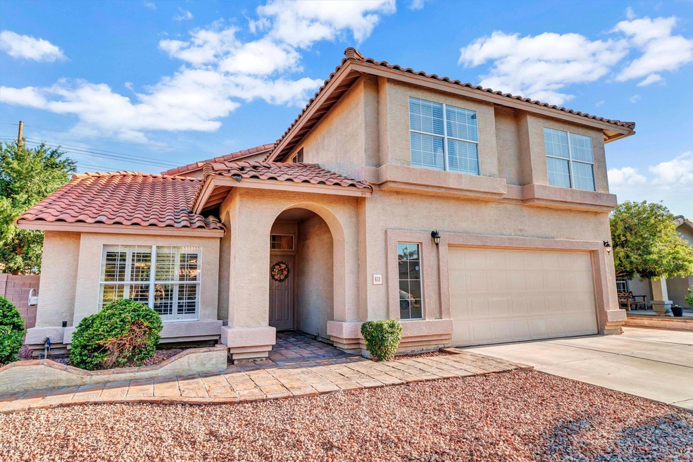633 W Nar-002-011-IMG 8039-MLS_Size
