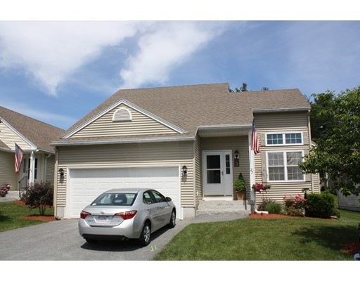 27 Royal Ave, Dracut, MA 01826 - photo 1