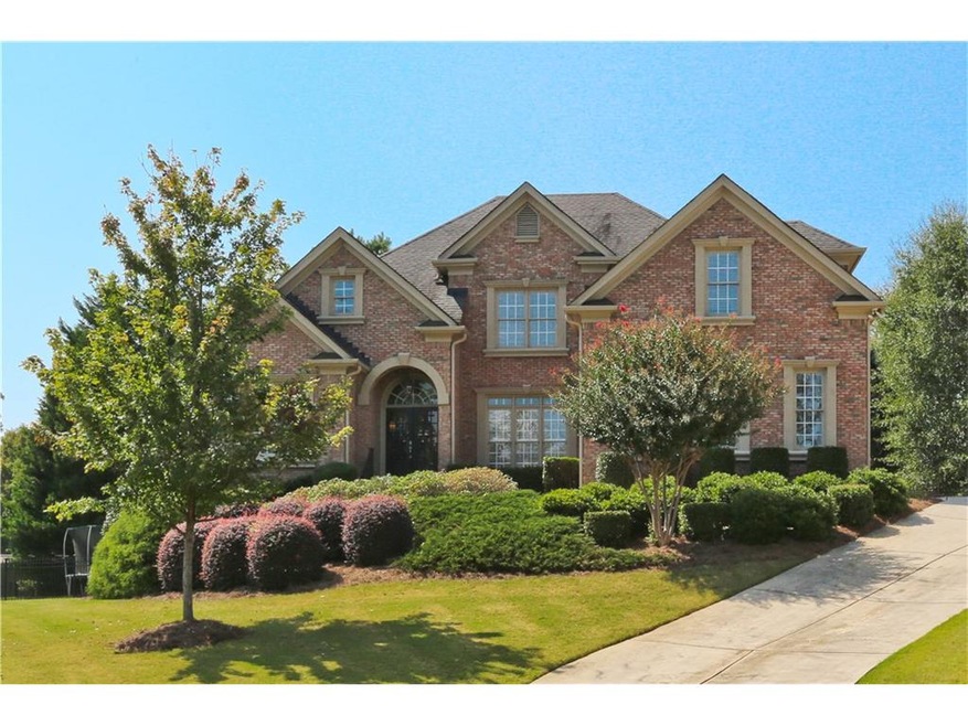 Fabulous Brick Home on Cul de Sac Lot in Gated Com