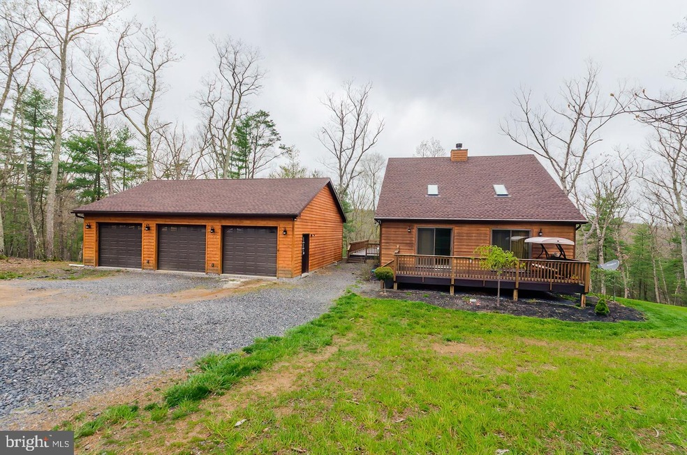 133 Key Pine Ln, Berkeley Springs, WV 25411 - photo 1